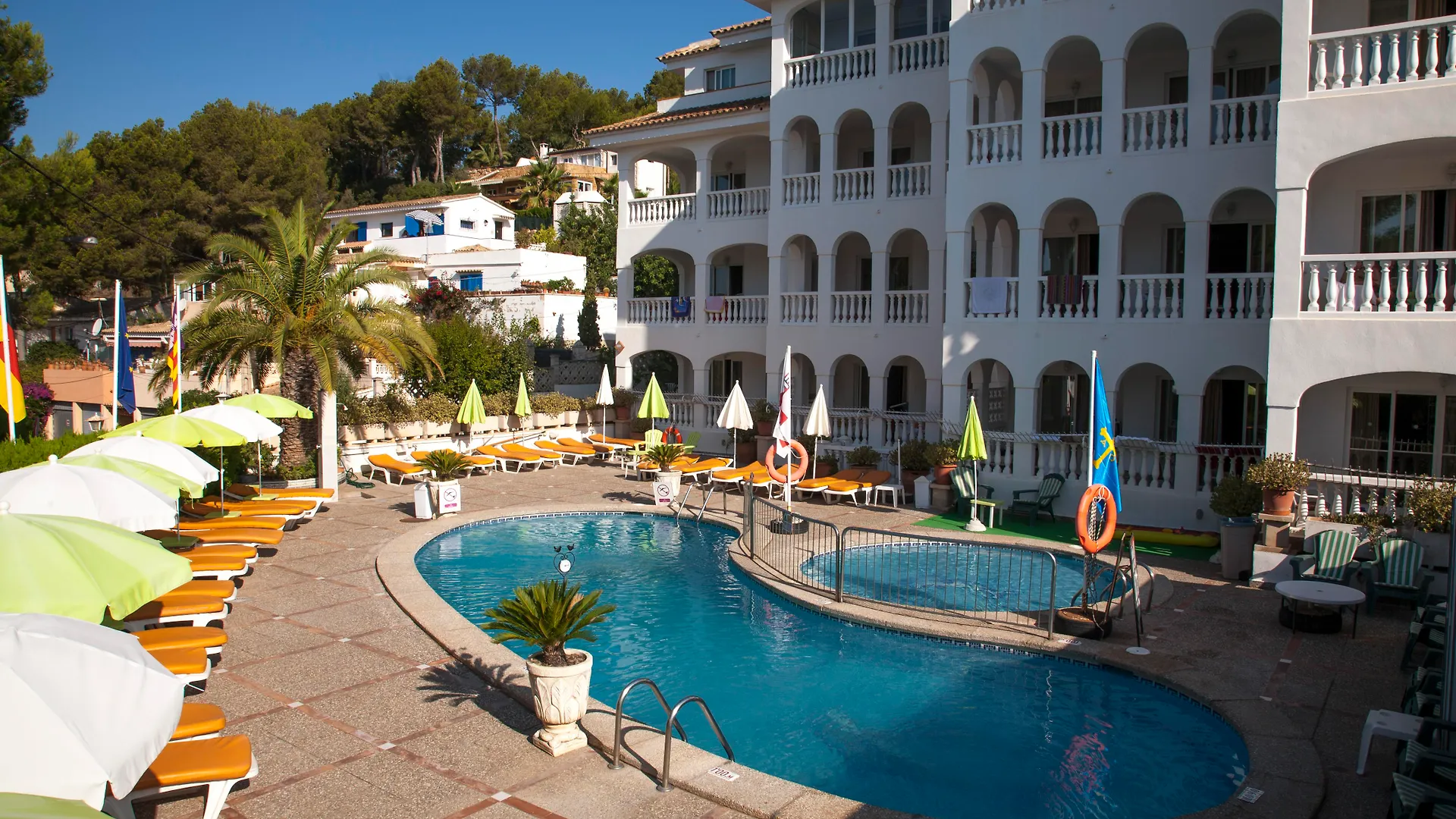 Atalaya Bosque Apartamentos Peguera Spain