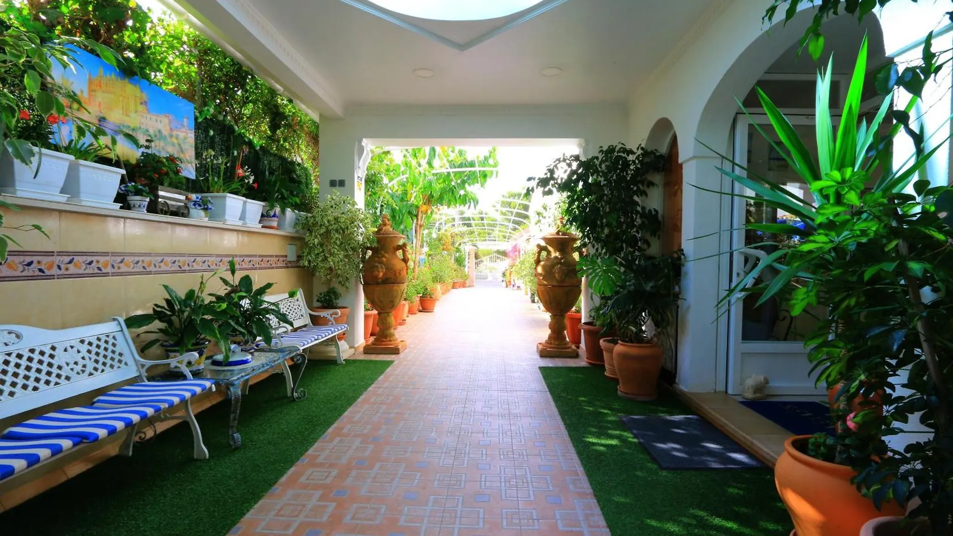 Atalaya Bosque Apartamentos Peguera Apartment